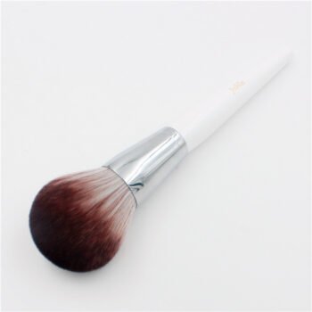 Large makeup brush